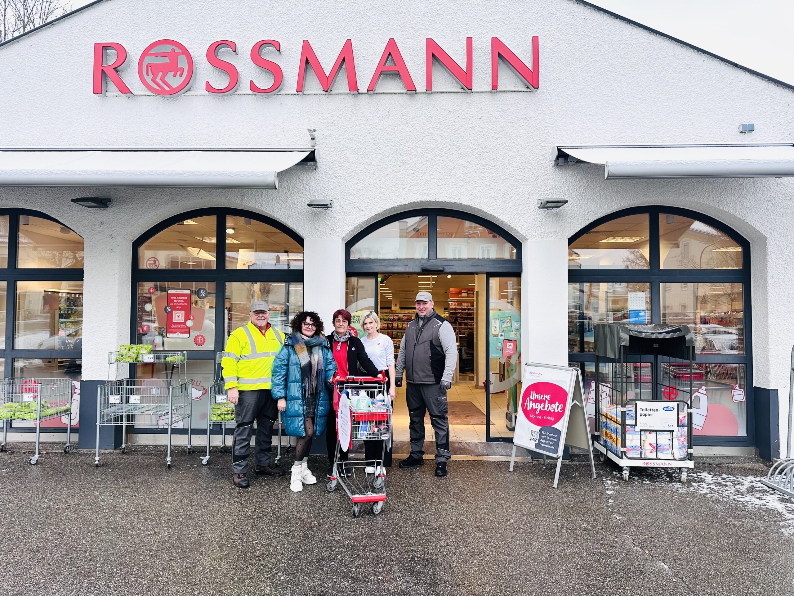 01-08-2026_Rossmann_Weihnachtsaktion_01